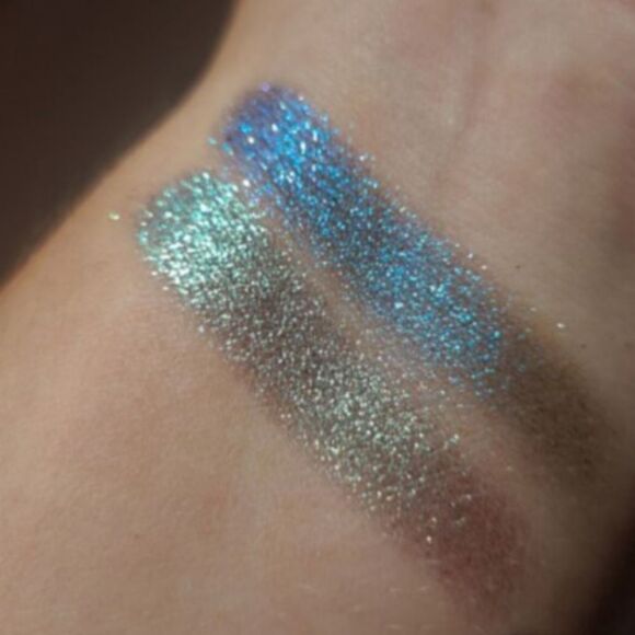 MAC Ho Ho Hocus shade shifting duo chrome eyeshadow - Picture 8 of 14